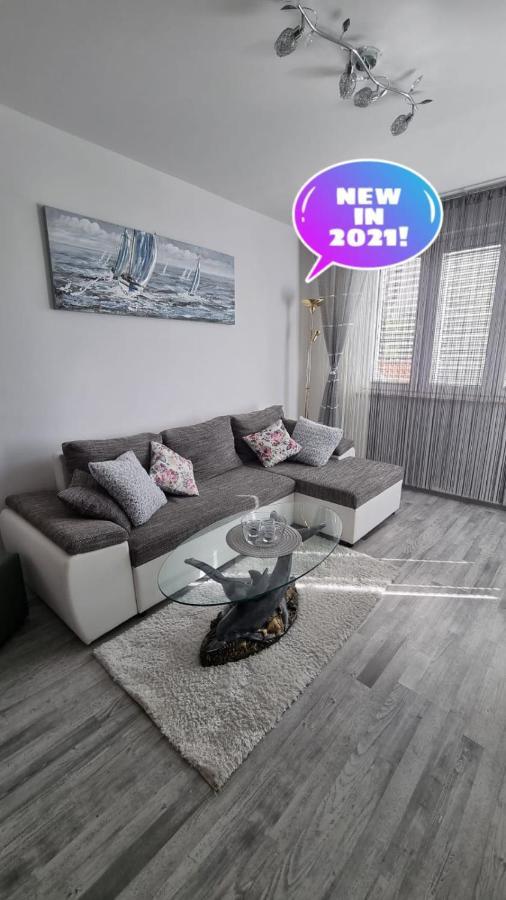 מאקרסקה Apartman Nikol מראה חיצוני תמונה